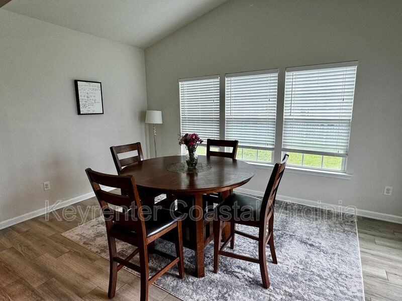 104 Williamson Park Ln - Photo 4 of 11