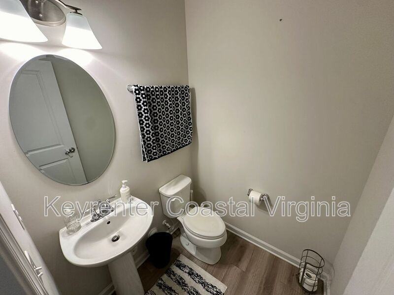 104 Williamson Park Ln - Photo 5 of 11
