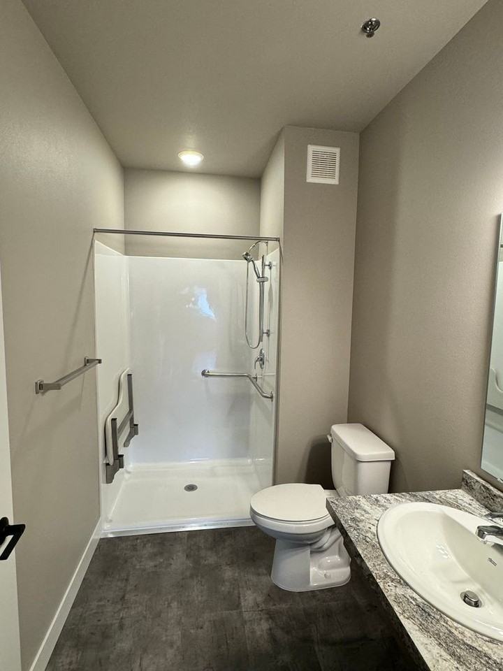 JP Place - Photo 2 of 14