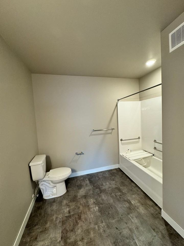 JP Place - Photo 6 of 14