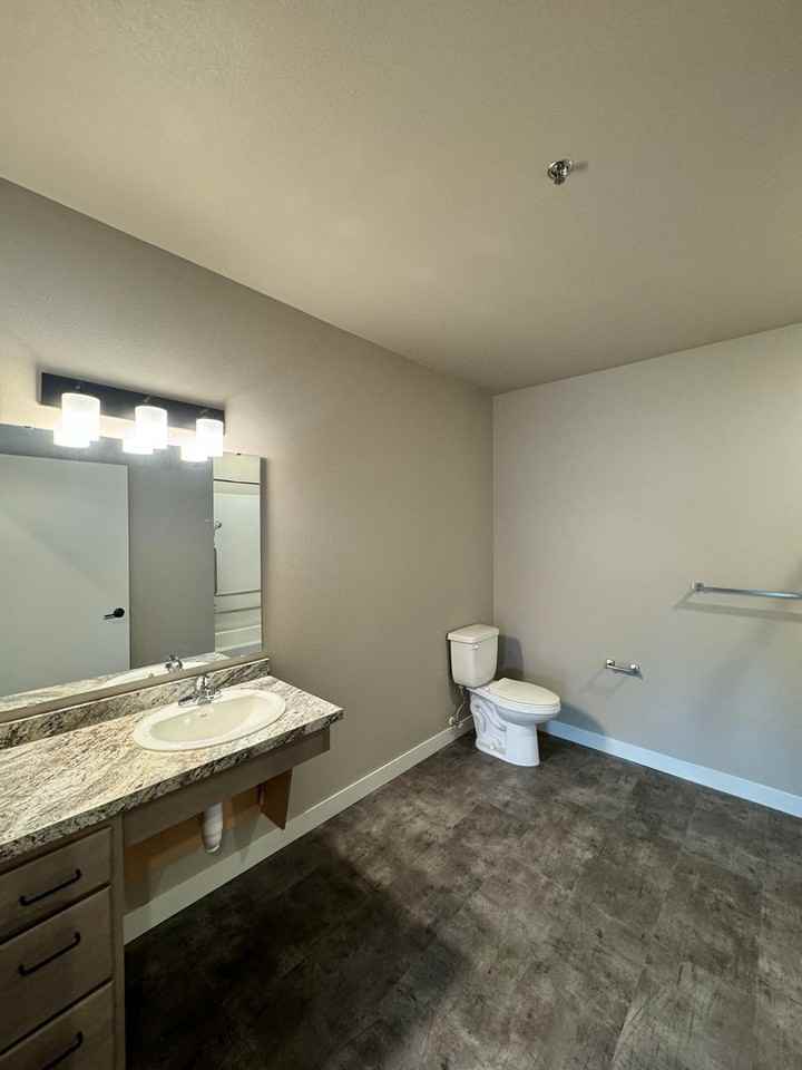 JP Place - Photo 7 of 14