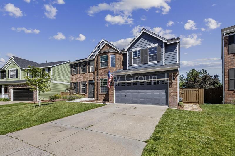 2157 Maples Pl - Photo 4 of 47