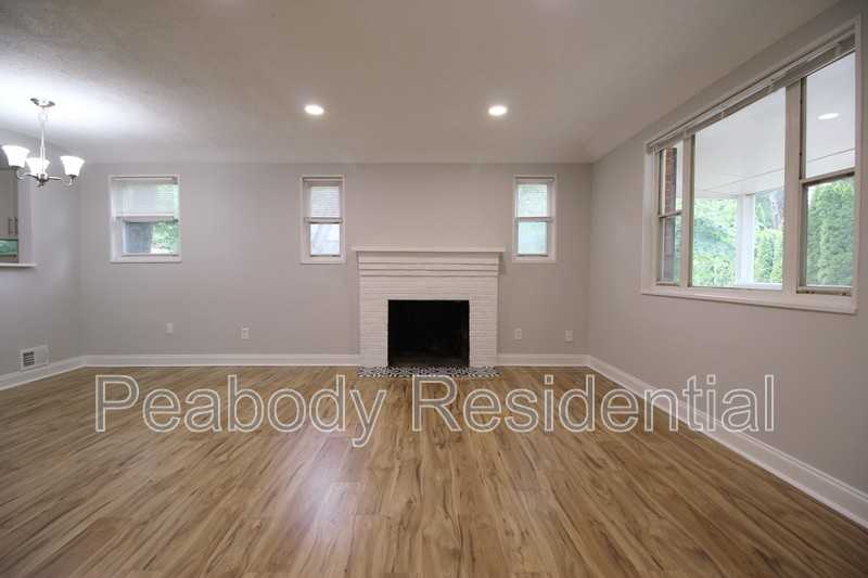 2819 Bisvey Dr - Photo 3 of 24