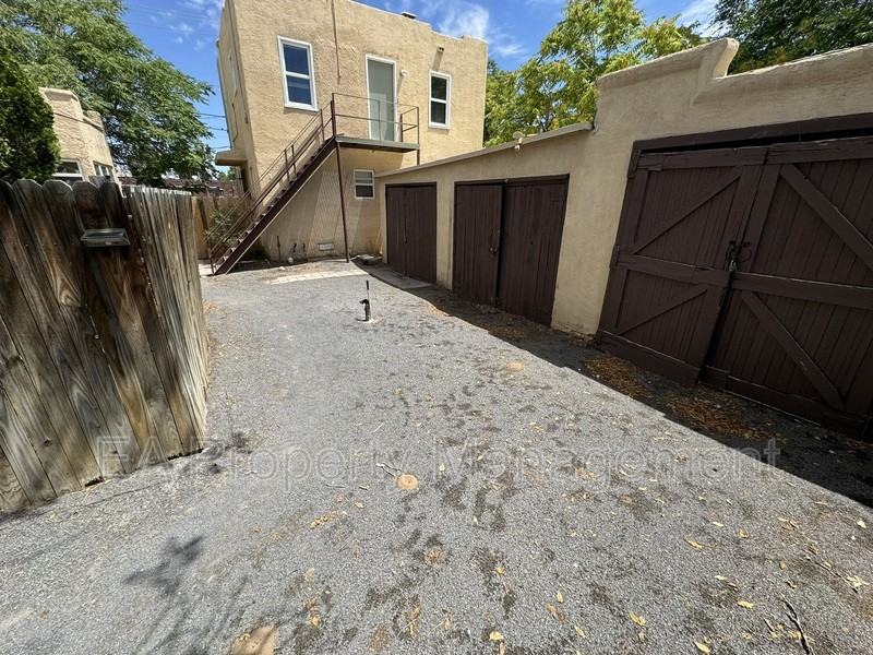 116 Maple St Se #2 - Photo 7 of 11