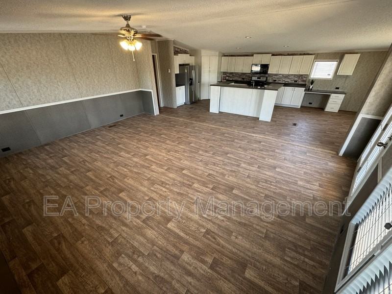 7608 Leanne St Ne #1 - Photo 4 of 14