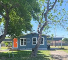 featured image of 1723 Warren St