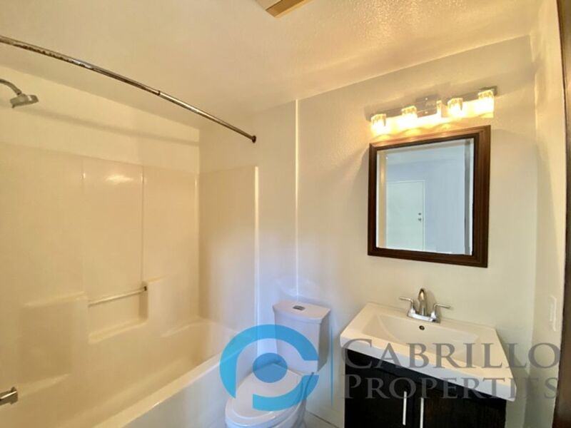 908 G St #11 - Photo 5 of 7