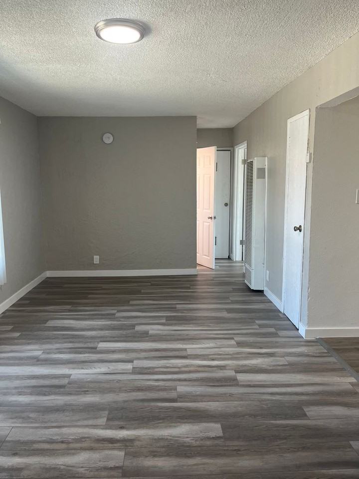 KOSOO 13 - Photo 3 of 8