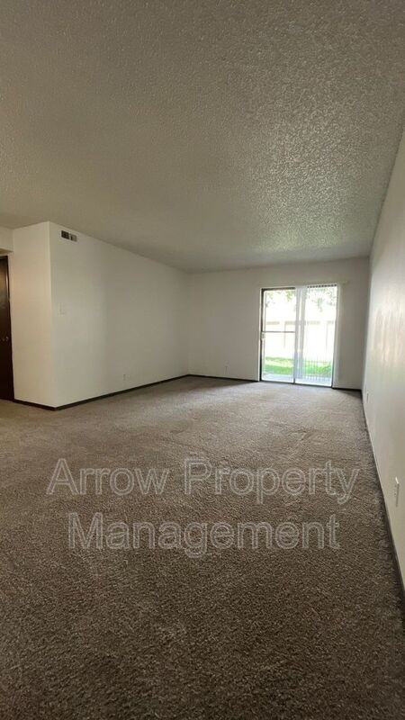 4501 Tranquility Dr - Photo 4 of 13