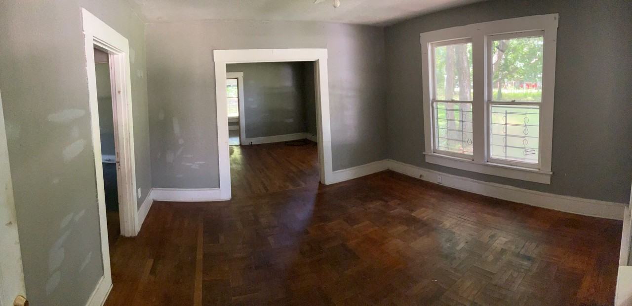 360 E 69th St - Photo 2 of 11