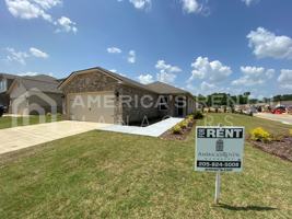 featured image of 52 Cottage Ln