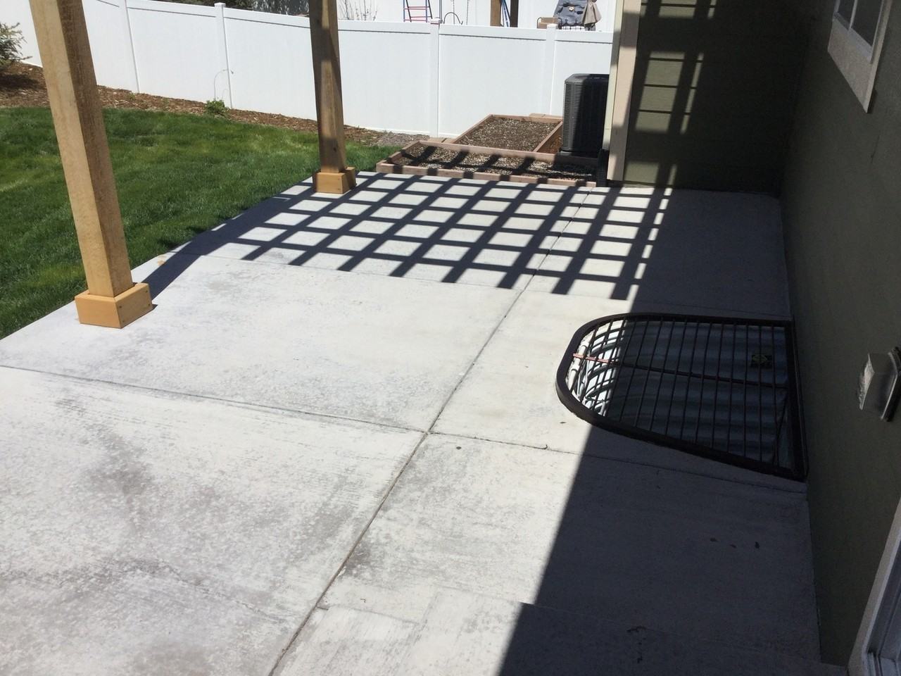 1240 Alyssa Way - Photo 3 of 12