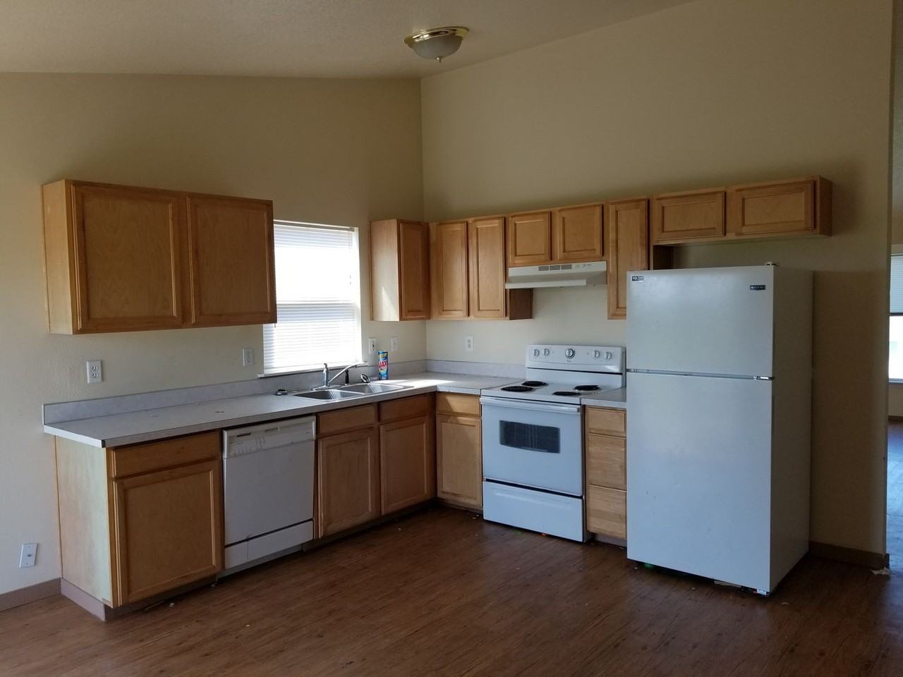 1306 Sw 10th Ct - Photo 6 of 11