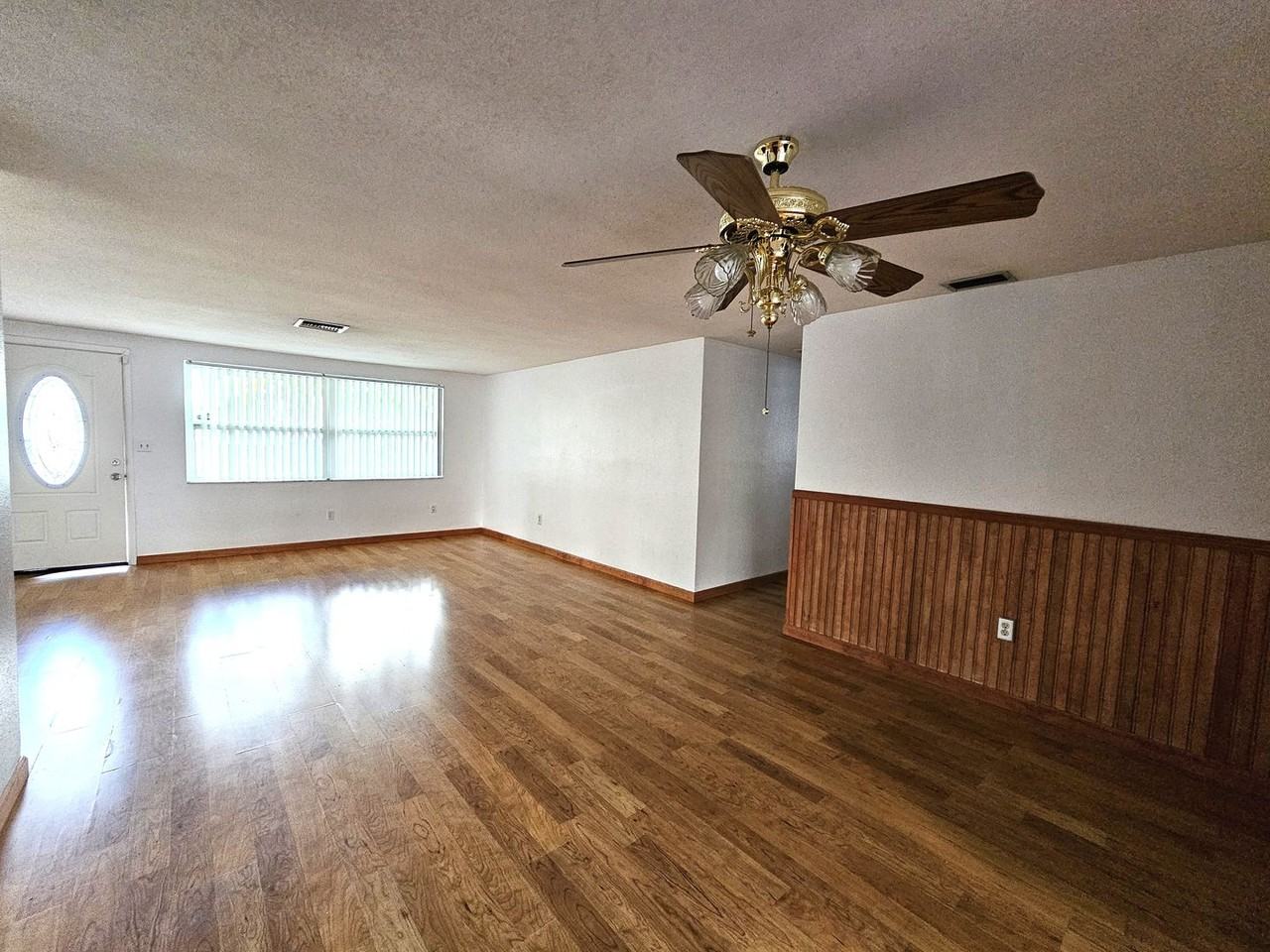 4715 Madison St - Photo 6 of 25