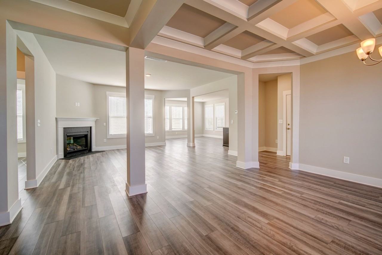 629 Sunwater Dr - Photo 5 of 50