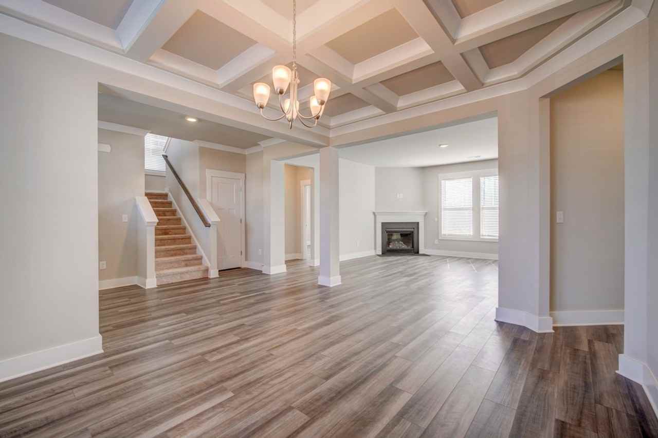 629 Sunwater Dr - Photo 7 of 50