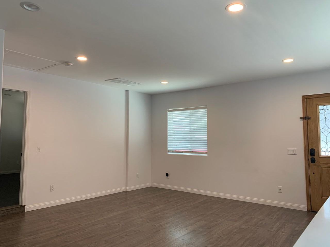 13409 Oscar St - Photo 5 of 11