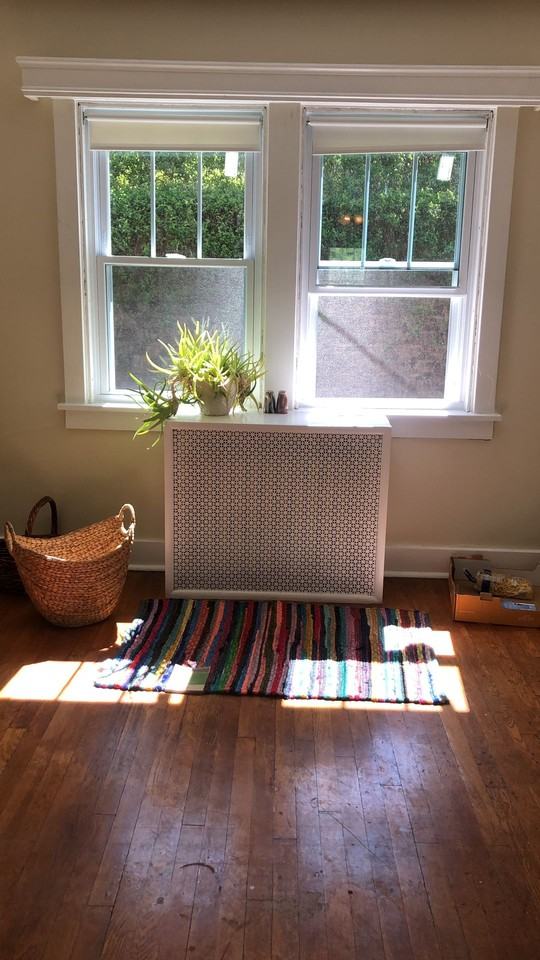 Point Breeze 2 Bed 1 Bath - Photo 2 of 4