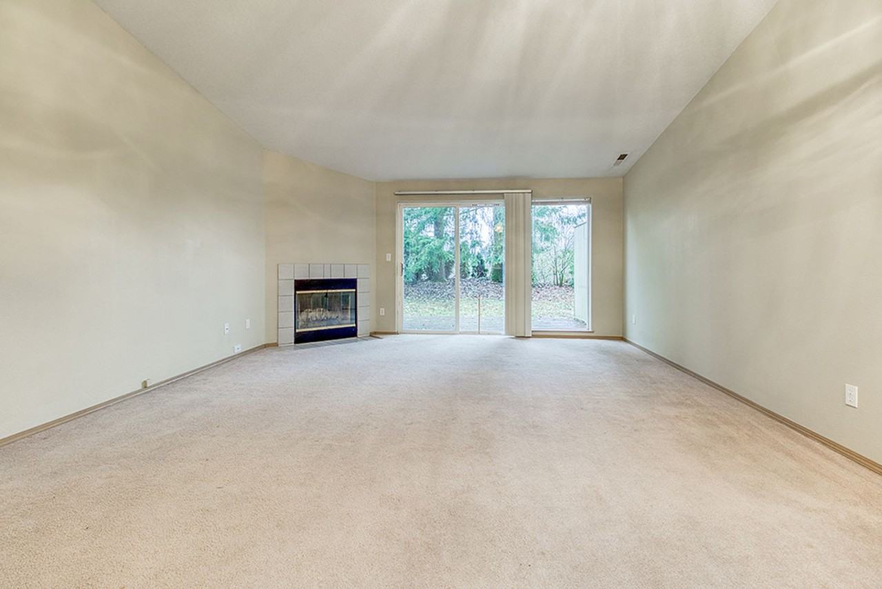 15203 Ne 181st St #B - Photo 3 of 30