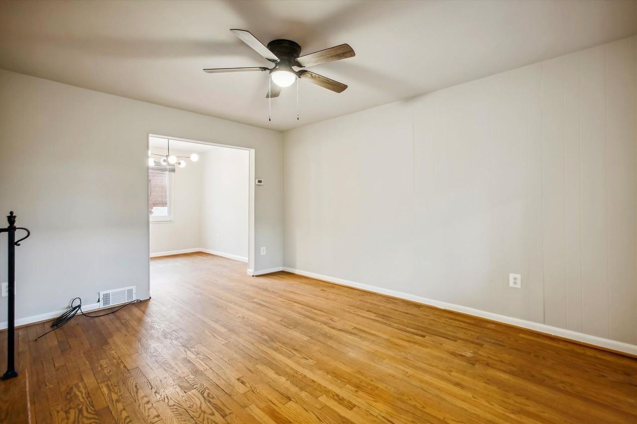 3423 Baker St Ne - Photo 6 of 22