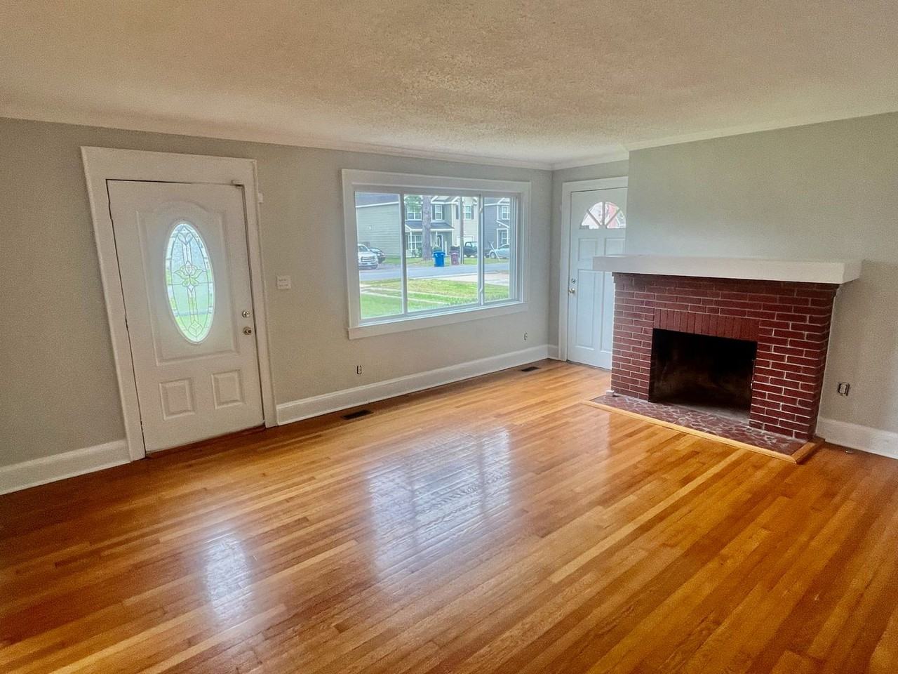 Myrtle Avenue - Photo 2 of 12