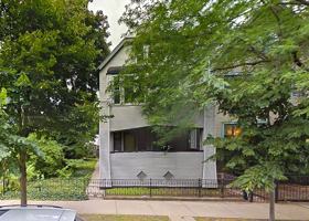 featured image of 3250 N Lakewood Ave