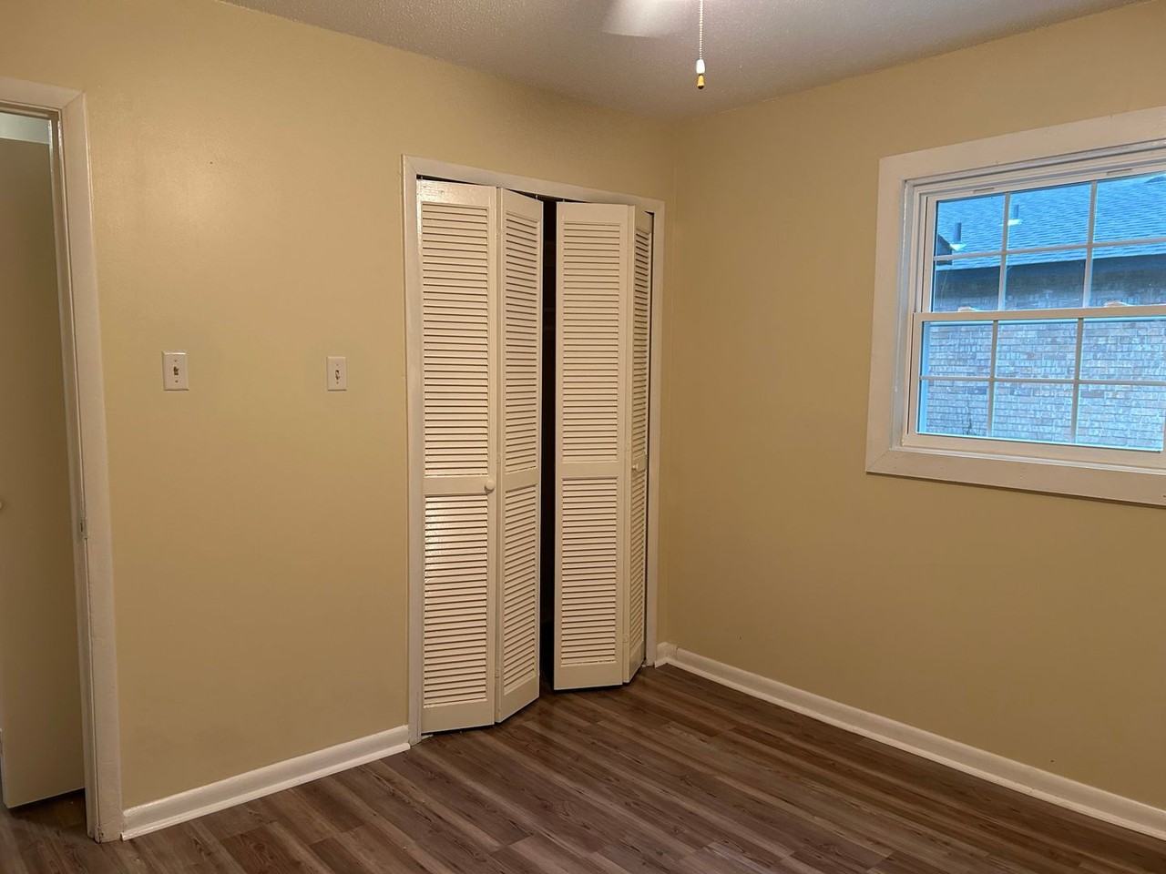 7 Seville Dr - Photo 6 of 17