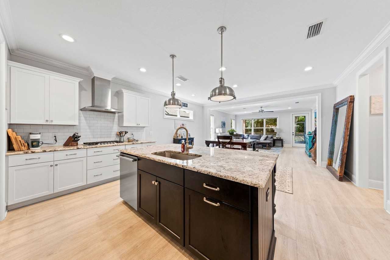 802 Raihope Way - Photo 7 of 50