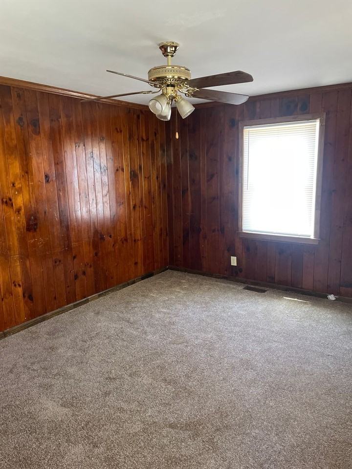 2037 Althea St - Photo 2 of 8