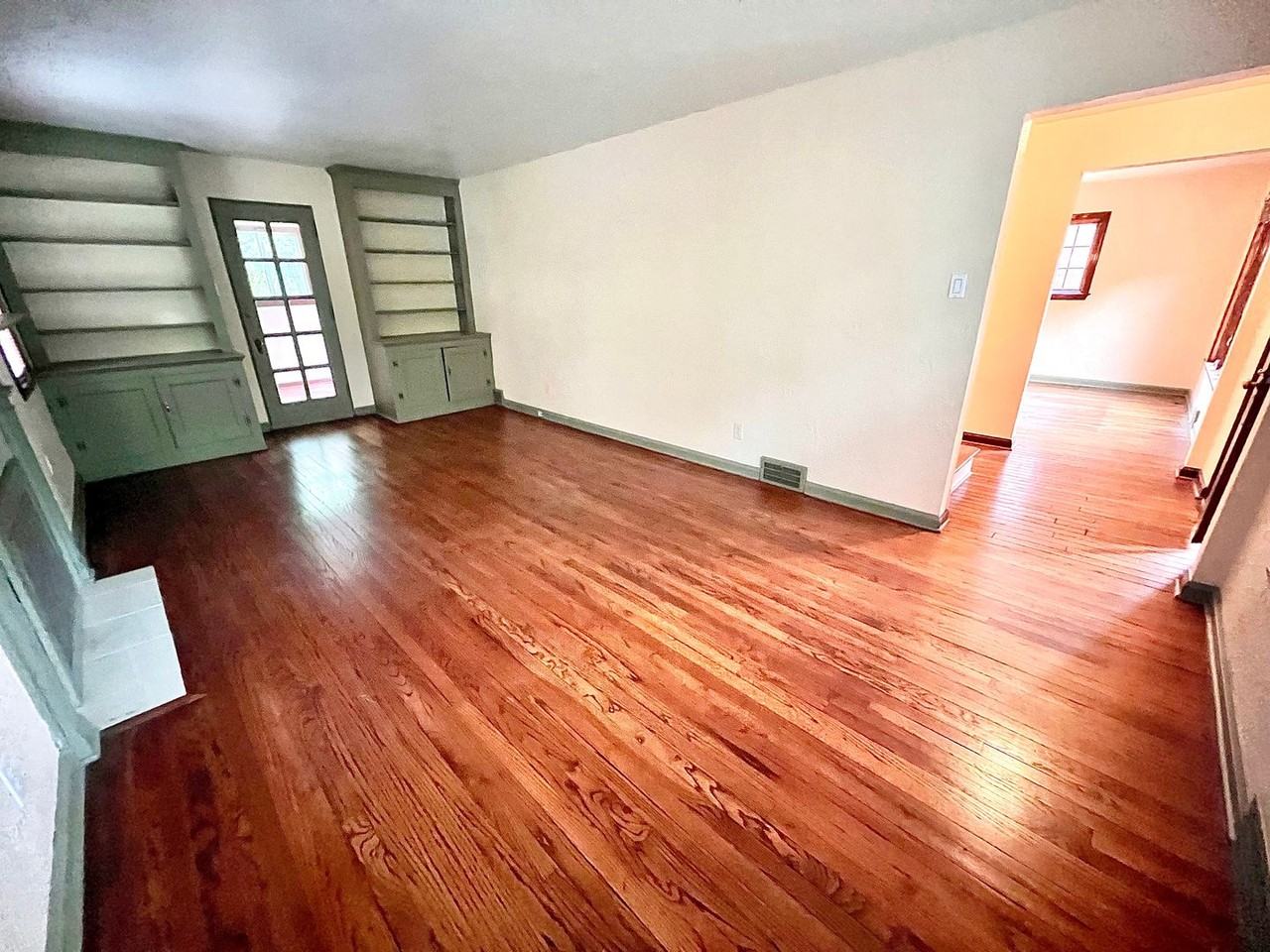 794 Chalmers Pl - Photo 6 of 48