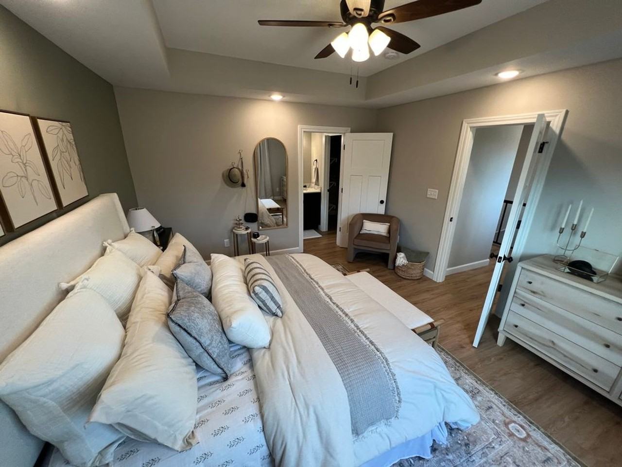 7748-MF2-E4 - Photo 3 of 22