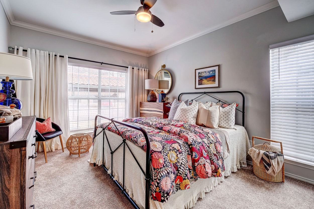 Dixon at Stonegate - Photo 3 of 23