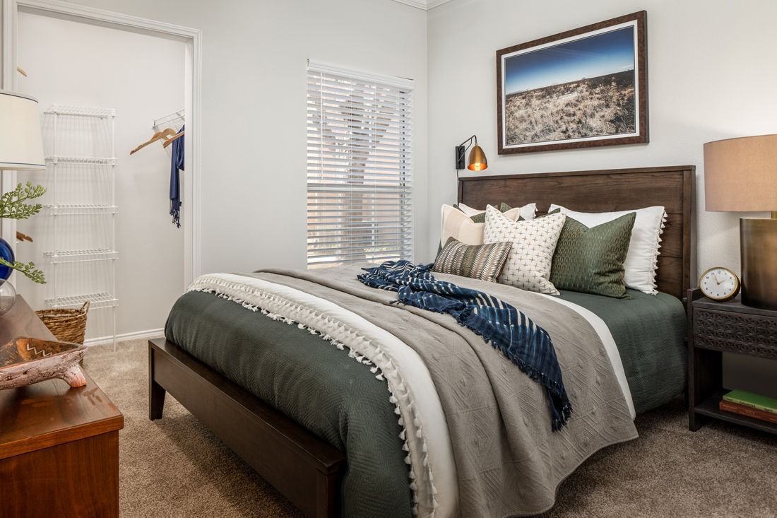 Dixon at Stonegate - Photo 7 of 23