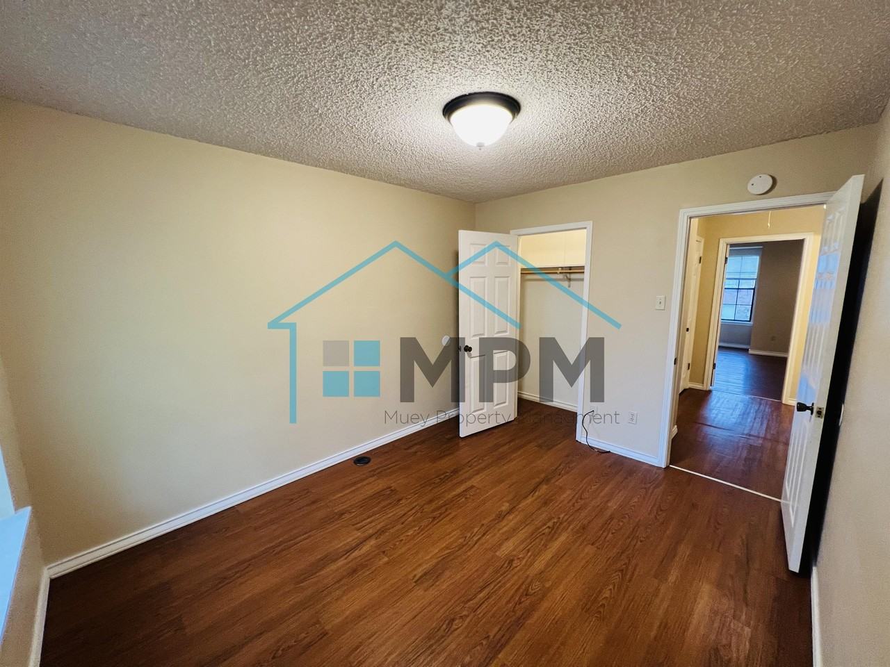 132 Wellington Place - Photo 3 of 17