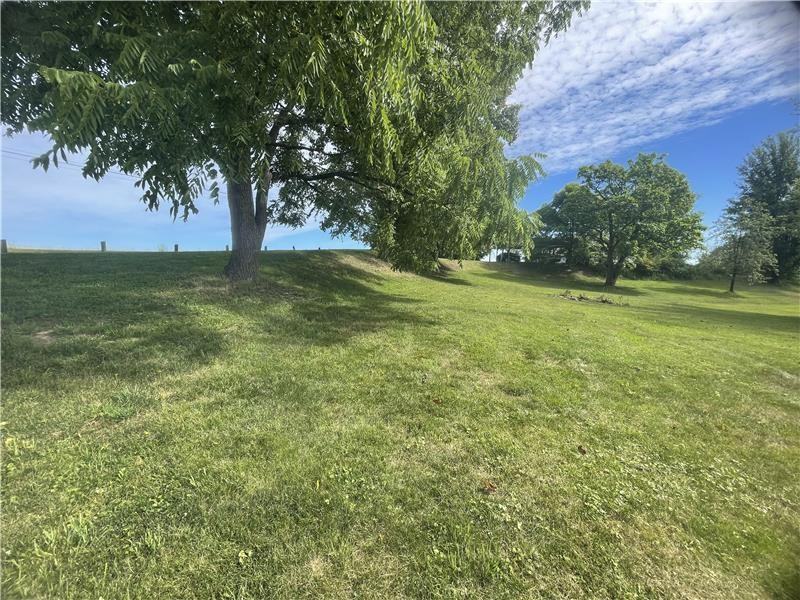 1715 State Route 43 - Photo 3 of 15