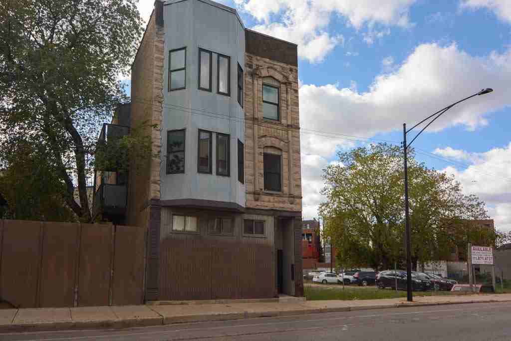 1726 N Clybourn Ave #R4