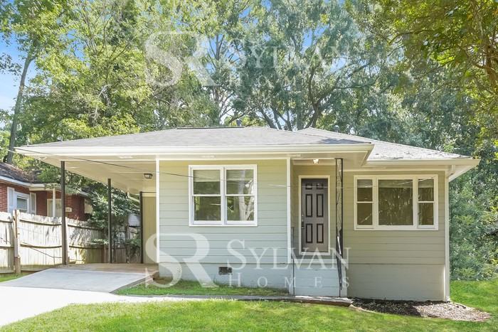 2966 Pearl St - Photo 2 of 16