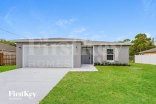 1902 Sw Janette Ave - Photo 1 of 1