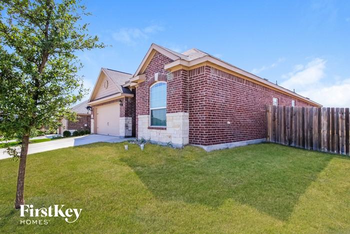 5 Heron Dr - Photo 2 of 15
