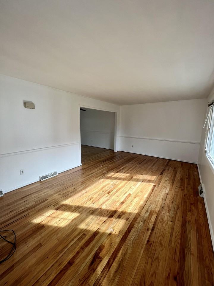 15 Clermont St #B - Photo 2 of 6