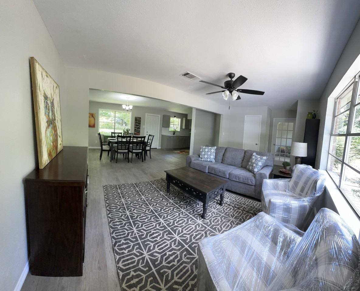 100 Shady Oaks Dr #NA - Photo 3 of 15