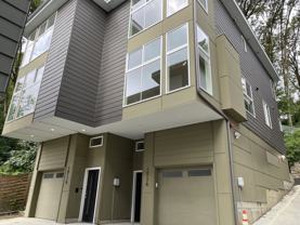 1017 Sturgus Ave S #B - Photo 1 of 1