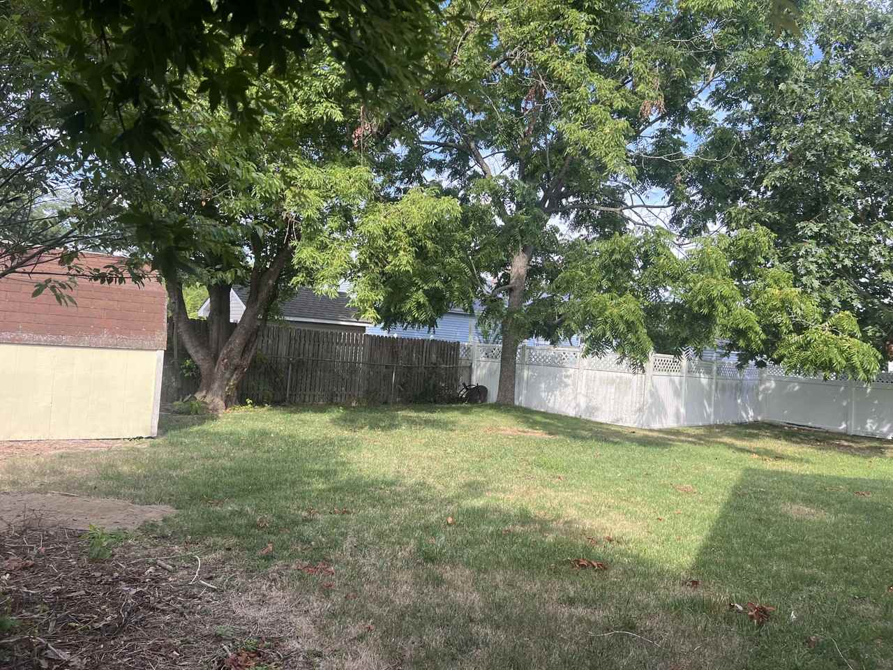 603 Banning Ave #NA - Photo 3 of 14