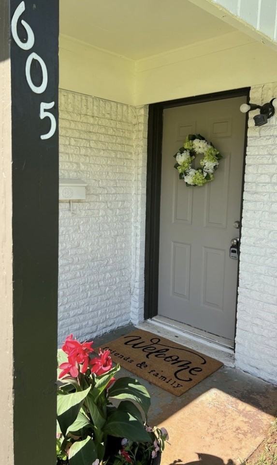 605 W Point Tap Rd #605 - Photo 2 of 17