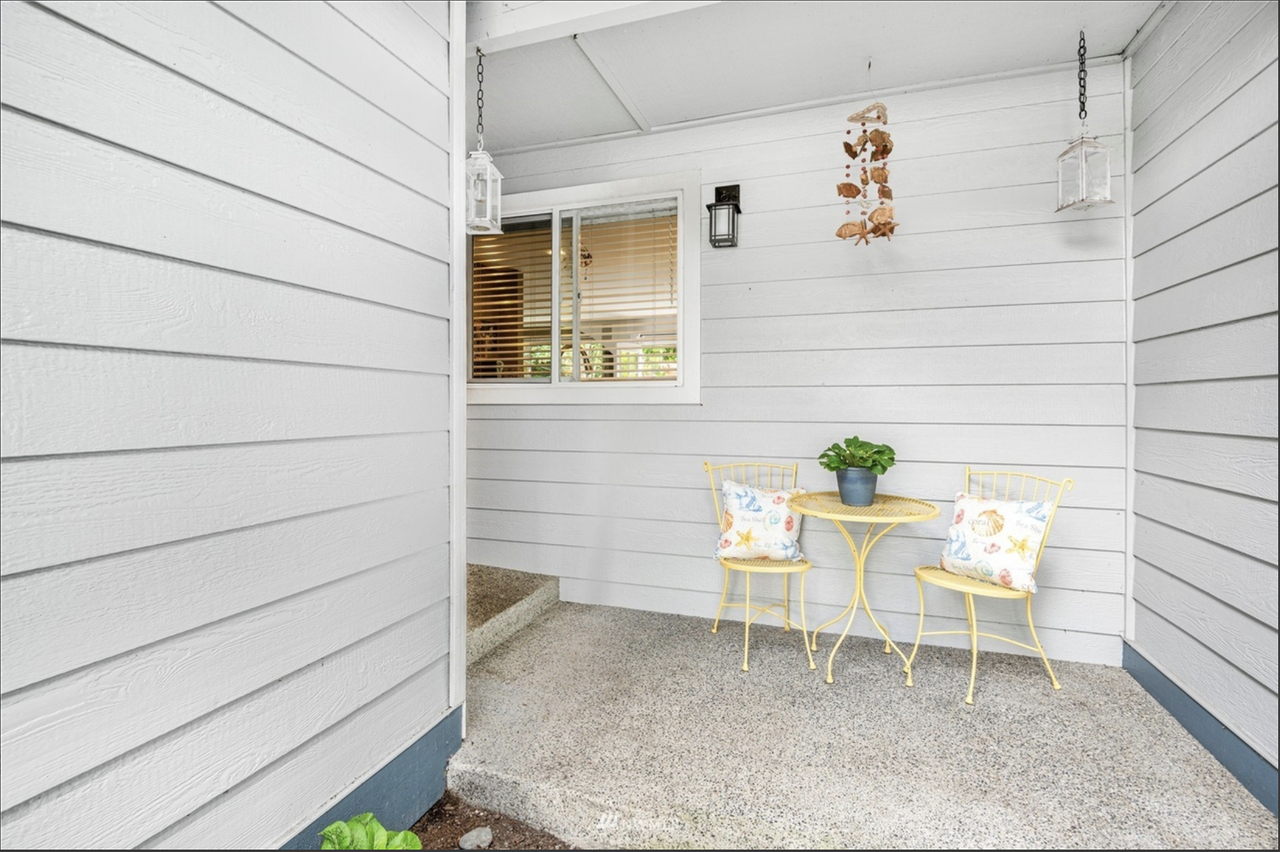 18731 20th Dr Se #18731 - Photo 2 of 14