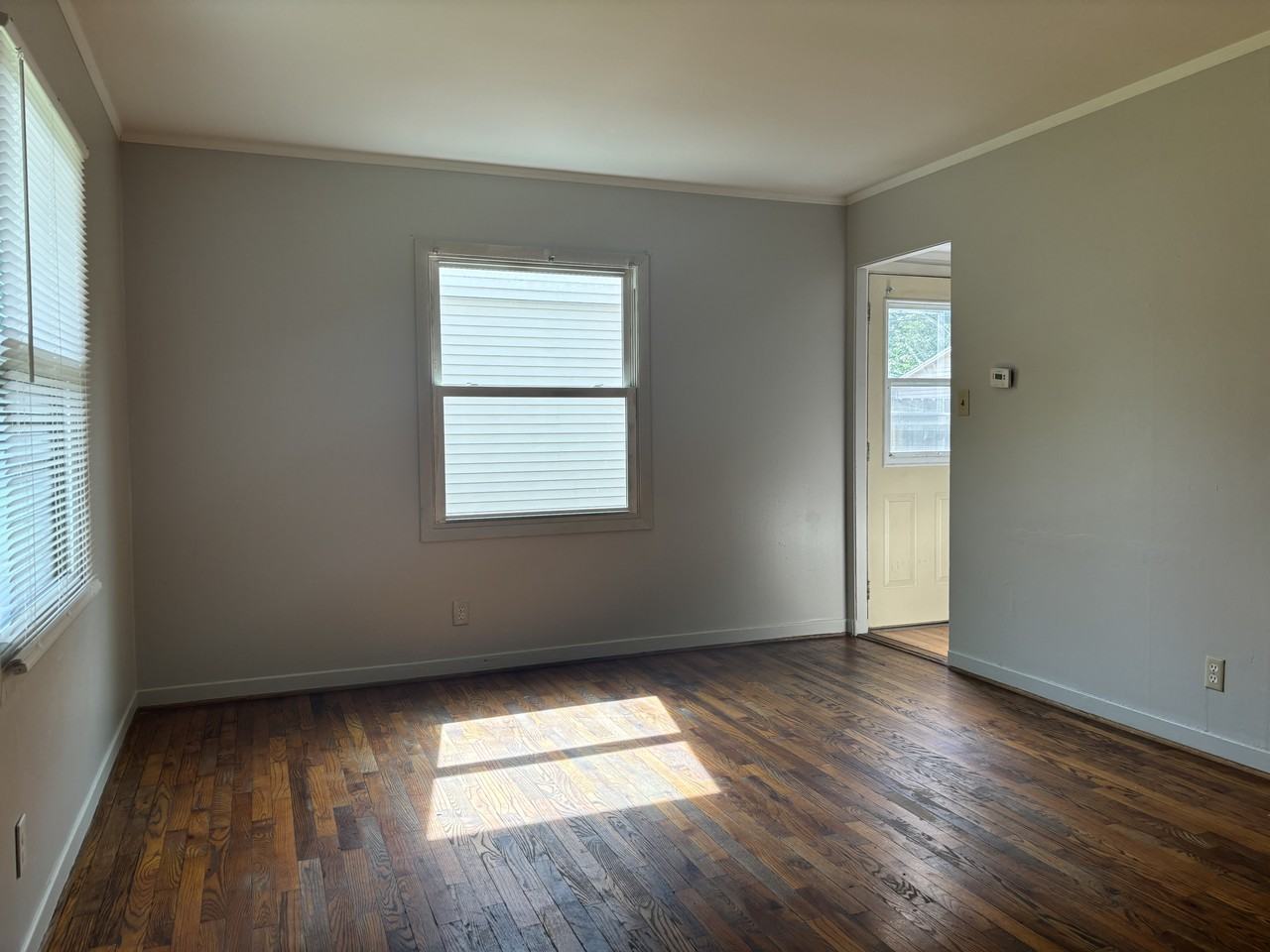 2805 Myrtle St #NA - Photo 3 of 28