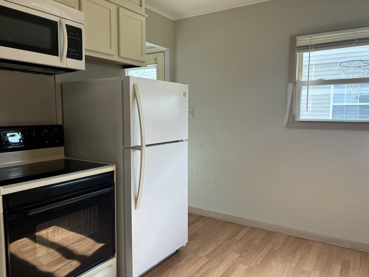 2805 Myrtle St #NA - Photo 7 of 28
