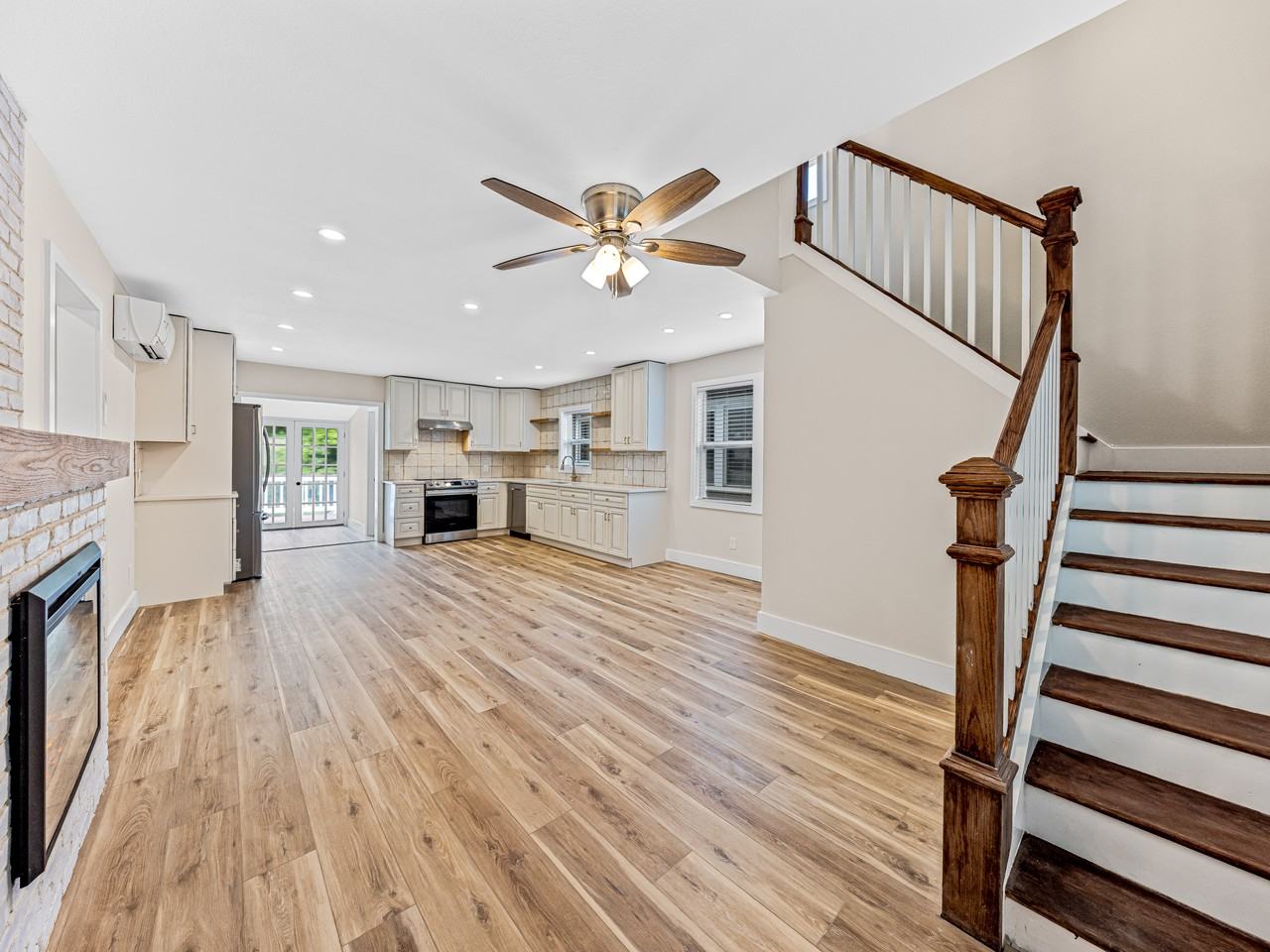 42 Forsythe St #NA - Photo 5 of 50