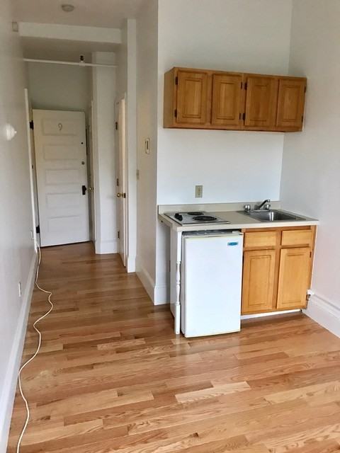 1077 Beacon St #9K - Photo 3 of 6