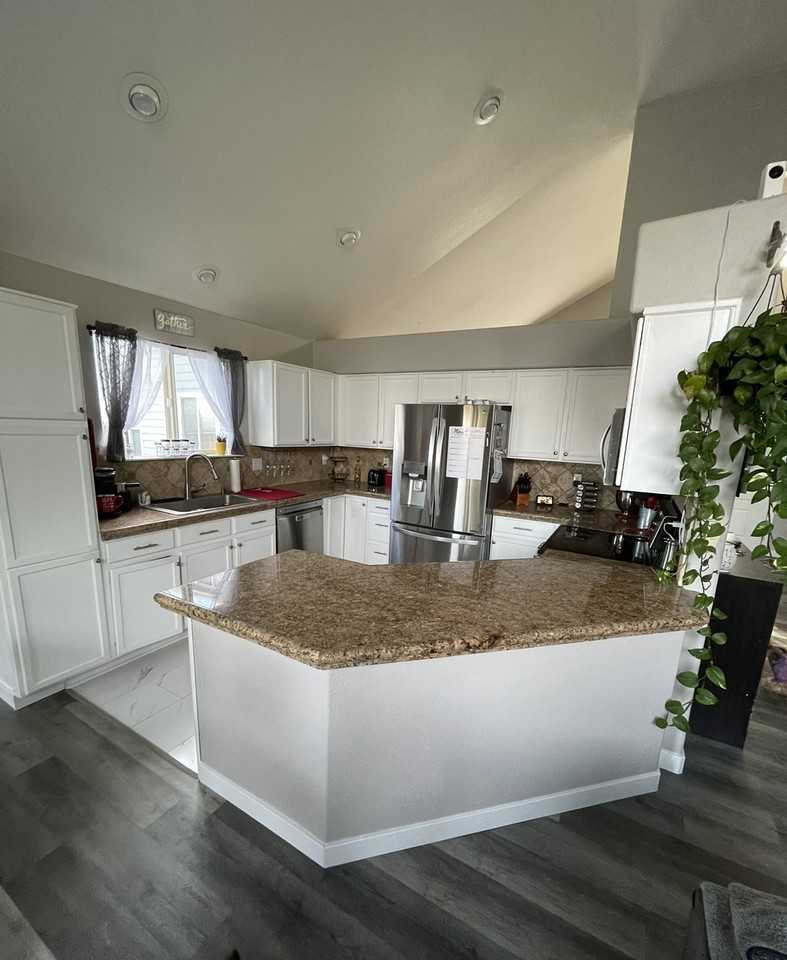 7676 Eagle Perch Ct #NA - Photo 5 of 10